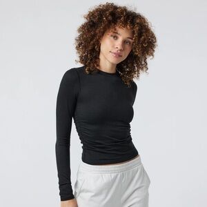 Vuori Halo Ruched Long Sleeve